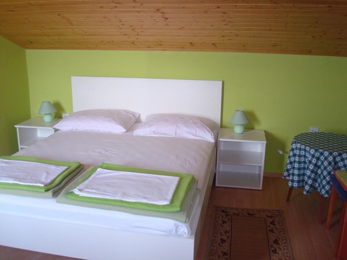 Apartmani Zafaranic Crikvenica Extérieur photo
