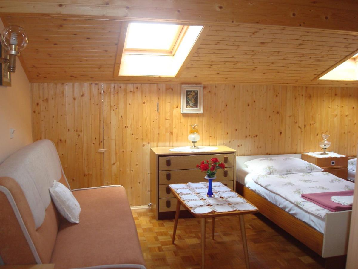 Apartmani Zafaranic Crikvenica Extérieur photo