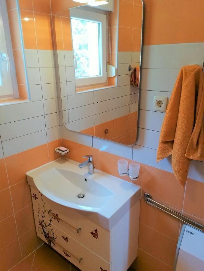 Apartmani Zafaranic Crikvenica Extérieur photo